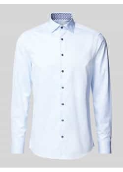 Koszula biznesowa o kroju regular fit z kołnierzykiem typu kent ze sklepu Peek&Cloppenburg  w kategorii Koszule męskie - zdjęcie 178039844