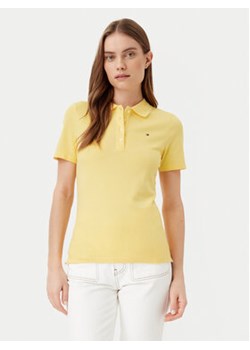 Tommy Hilfiger Polo 1985 WW0WW43225 Żółty Slim Fit ze sklepu MODIVO w kategorii Bluzki damskie - zdjęcie 178041702