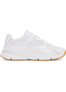 Sneakersy uniseks Under Armour UA Forge 96 Leather Reissue - białe ze sklepu Sportstylestory.com w kategorii Buty sportowe męskie - zdjęcie 178052160