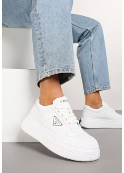 Białe Sneakersy Vices na Platformie z Perforacją i Geometryczną Aplikacją Vilvesia ze sklepu renee.pl w kategorii Buty sportowe damskie - zdjęcie 178115342