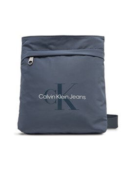 Calvin Klein Jeans Saszetka Sport Essentials Flatpack 18 LV04G3030G Granatowy ze sklepu MODIVO w kategorii Saszetki - zdjęcie 178118682