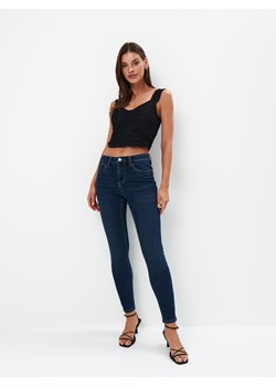 Mohito - Jeansy skinny push up - granatowy ze sklepu Mohito w kategorii Jeansy damskie - zdjęcie 178120641