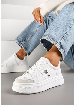 Biało-Czarne Sneakersy Vices na Grubej Podeszwie Ozdobione Gwiazdką Fenalia ze sklepu born2be.pl w kategorii Buty sportowe damskie - zdjęcie 178123302