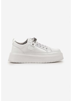 Białe Lakierowane Buty Sportowe Sneakersy ze Skórzaną Wkładką Lavresia ze sklepu born2be.pl w kategorii Buty sportowe dziecięce - zdjęcie 178156281