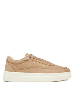 Sneakersy Tommy Hilfiger Modern Court Sneaker Nubuck FW0FW08462 Beżowy ze sklepu eobuwie.pl w kategorii Buty sportowe damskie - zdjęcie 178174030