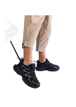 Czarne damskie sneakersy na masywnej podeszwie ze sklepu ButyModne.pl w kategorii Buty sportowe damskie - zdjęcie 178178090