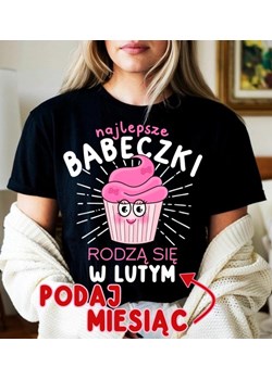 Koszulka damska czarna ''Najlepsze babeczki rodzą się w - dodaj miesiąc ze sklepu Time For Fashion w kategorii Bluzki damskie - zdjęcie 178197194