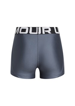 Dziewczęce krótkie legginsy treningowe Under Armour G HeatGear Shorty - szare ze sklepu Sportstylestory.com w kategorii Spodnie dziewczęce - zdjęcie 178209370