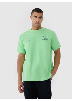 Męski t-shirt oversize z nadrukiem 4F 4FRSS25TTSHM2691 - zielony ze sklepu Sportstylestory.com w kategorii T-shirty męskie - zdjęcie 178209812