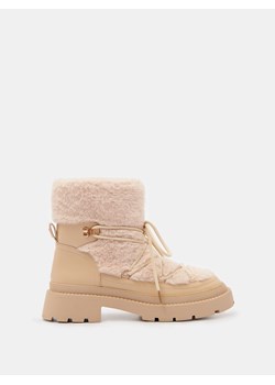 Mohito - Ocieplane workery z wiązaniem - kremowy ze sklepu Mohito w kategorii Workery damskie - zdjęcie 178218000