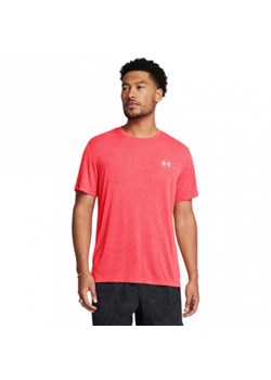 Męska koszulka do biegania Under Armour UA Launch Camo Shortsleeve - czerwona ze sklepu Sportstylestory.com w kategorii T-shirty męskie - zdjęcie 178220650