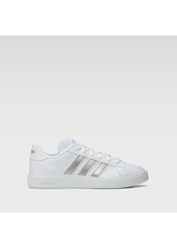 Obuwie sportowe ADIDAS GRAND COURT BASE 2.0 GW9263 ze sklepu ccc.eu w kategorii Trampki damskie - zdjęcie 178222312