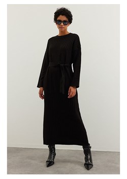 trendyol Sukienka w kolorze czarnym ze sklepu Limango Polska w kategorii Sukienki - zdjęcie 178224900