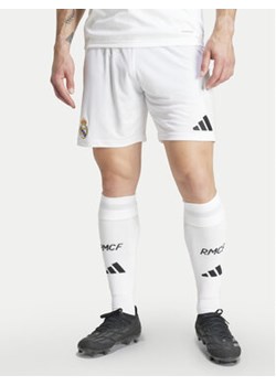 adidas Szorty sportowe Real Madrid 24/25 Home IU5008 Biały Regular Fit ze sklepu MODIVO w kategorii Spodenki męskie - zdjęcie 178238521