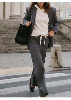 Reserved - Spodnie jogger - szary ze sklepu Reserved w kategorii Spodnie damskie - zdjęcie 178281870