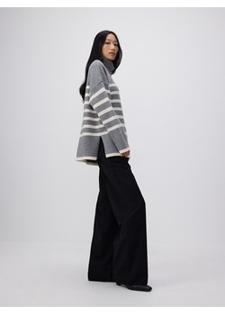 Reserved - Sweter z golfem - szary ze sklepu Reserved w kategorii Swetry damskie - zdjęcie 178285750