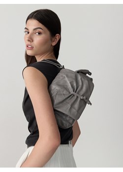 Reserved - Torebka z marszczeniami - ciemnoszary ze sklepu Reserved w kategorii Torebki damskie - zdjęcie 178286624