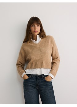 Reserved - Krótki sweter z koszulowymi elementami - beżowy ze sklepu Reserved w kategorii Swetry damskie - zdjęcie 178292774