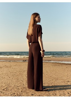 Reserved - Szerokie spodnie ze strukturalnej dzianiny - brązowy ze sklepu Reserved w kategorii Spodnie damskie - zdjęcie 178300524