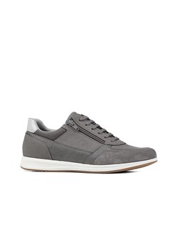 Geox Sneakersy &quot;Avery&quot; w kolorze szarym ze sklepu Limango Polska w kategorii Buty sportowe męskie - zdjęcie 178341544