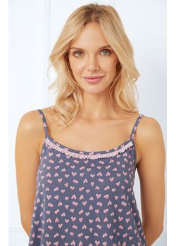 Piżama damska w serca na wąskie ramiączko i krótkie spodenki Tiana, Kolor jeansowy-róż, Rozmiar 2XL, Italian Fashion ze sklepu Intymna w kategorii Piżamy damskie - zdjęcie 178365921
