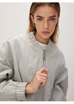 Reserved - Kurtka typu bomber - jasnoszary ze sklepu Reserved w kategorii Kurtki damskie - zdjęcie 178374723