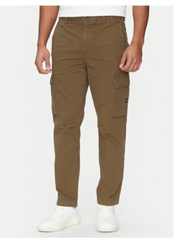 BOSS Spodnie materiałowe Sisla-8 50530599 Khaki Regular Fit ze sklepu MODIVO w kategorii Spodnie męskie - zdjęcie 178379421