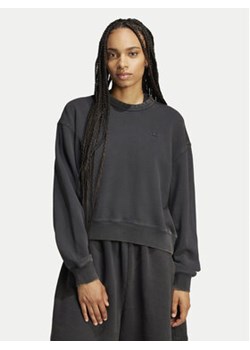 adidas Bluza Premium Essentials JP2515 Czarny Oversize ze sklepu MODIVO w kategorii Bluzy damskie - zdjęcie 178380671