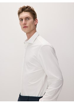 Reserved - Dzianinowa koszula slim fit - biały ze sklepu Reserved w kategorii Koszule męskie - zdjęcie 178383662