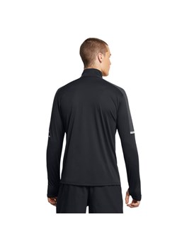 Męski longsleeve treningowy Under Armour UA Tech Utility 1/4 Zip - czarny ze sklepu Sportstylestory.com w kategorii T-shirty męskie - zdjęcie 178409514