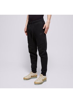 NIKE SPODNIE M NK TCH FLC JGGR ze sklepu Sizeer w kategorii Spodnie męskie - zdjęcie 178429104