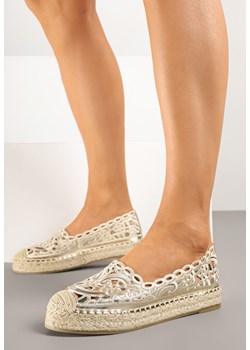 Złote Espadryle z Plecionką i Ażurowymi Wycięciami z Koronką Janiriss ze sklepu born2be.pl w kategorii Espadryle damskie - zdjęcie 178442152