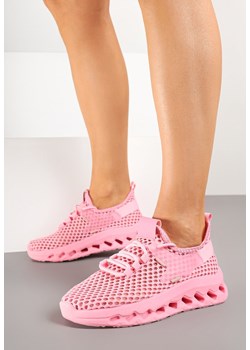 Fuksjowe Siateczkowe Buty Sportowe Sneakersy na Grubej Tłoczonej Podeszwie Luriane ze sklepu born2be.pl w kategorii Buty sportowe damskie - zdjęcie 178447152