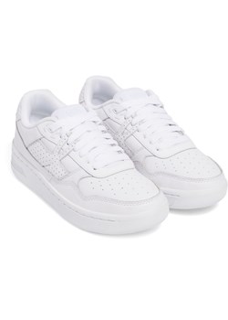 Damskie sneakersy Under Armour UA W Court 96 - białe ze sklepu Sportstylestory.com w kategorii Buty sportowe damskie - zdjęcie 178449413