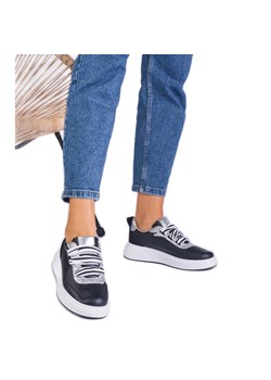 Czarne sneakersy damskie zdobione brokatem ze sklepu ButyModne.pl w kategorii Buty sportowe damskie - zdjęcie 178475321