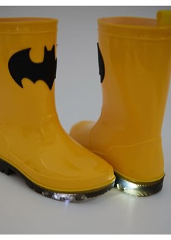Sinsay - Świecące kalosze Batman - żółty ze sklepu Sinsay w kategorii Kalosze dziecięce - zdjęcie 178502771