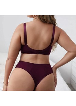 Komplet bielizny plus size - Czerwony ze sklepu Intimica.pl w kategorii Komplety bielizny damskiej - zdjęcie 178515854