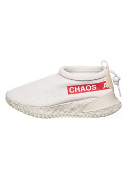 Nike Sportswear Skórzane slippersy &quot;X Undercover Moc Flow&quot; w kolorze kremowym ze sklepu Limango Polska w kategorii Półbuty damskie - zdjęcie 178532604