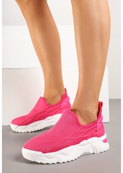 Fuksjowe Siateczkowe Buty Sportowe Sneakersy Wsuwane Zdobione Tłoczeniami Nusadela ze sklepu renee.pl w kategorii Buty sportowe damskie - zdjęcie 178562542