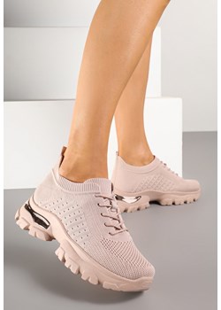 Różowe Buty Sportowe Sneakersy z Siateczki na Tłoczonej Podeszwie Zdobionej Aplikacją Neltewia ze sklepu renee.pl w kategorii Buty sportowe damskie - zdjęcie 178569941