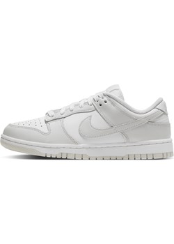 Buty damskie Nike Dunk Low - Biel ze sklepu Nike poland w kategorii Buty sportowe damskie - zdjęcie 178603470