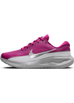 Damskie buty do biegania po asfalcie Nike Journey Run PRM - Fiolet ze sklepu Nike poland w kategorii Buty sportowe damskie - zdjęcie 178603754