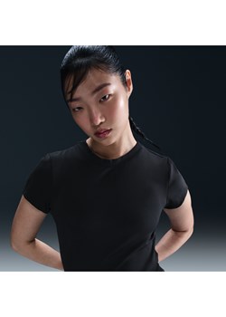 Damska koszulka z krótkim rękawem do tenisa Dri-FIT NikeCourt Advantage - Czerń ze sklepu Nike poland w kategorii Bluzki damskie - zdjęcie 178605430