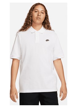 Męska koszulka polo z krótkim rękawem Nike Club - Biel ze sklepu Nike poland w kategorii T-shirty męskie - zdjęcie 178605514
