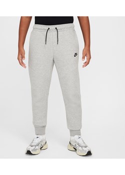 Joggery dla dużych dzieci (chłopców) Nike Tech Fleece - Szary ze sklepu Nike poland w kategorii Spodnie męskie - zdjęcie 178605562