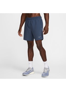 Męskie spodenki do biegania 2 w 1 Dri-FIT Nike Challenger 18 cm - Niebieski ze sklepu Nike poland w kategorii Spodenki męskie - zdjęcie 178605693
