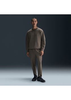 Męskie spodnie Dri-FIT Nike 24.7 ImpossiblySoft - Szary ze sklepu Nike poland w kategorii Spodnie męskie - zdjęcie 178605722