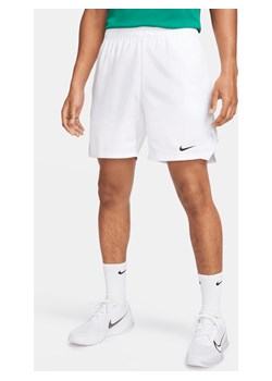 Męskie spodenki tenisowe Dri-FIT NikeCourt Victory 18 cm - Biel ze sklepu Nike poland w kategorii Spodenki męskie - zdjęcie 178606031
