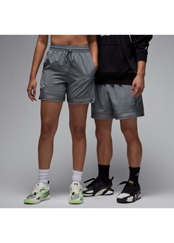 Męskie spodenki z tkaniny z motywem otwartego rombu Dri-FIT Jordan Sport - Szary ze sklepu Nike poland w kategorii Spodenki męskie - zdjęcie 178606214