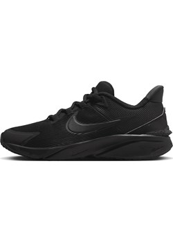 Buty do biegania po asfalcie dla dużych dzieci Nike Star Runner 4 - Czerń ze sklepu Nike poland w kategorii Buty sportowe dziecięce - zdjęcie 178606600